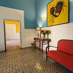  Bed & Breakfast Palazzo Mirelli Italy